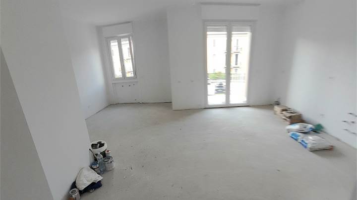 QUADRILOCALE RISTRUTTURATO   ZONA SANTA CATERINA